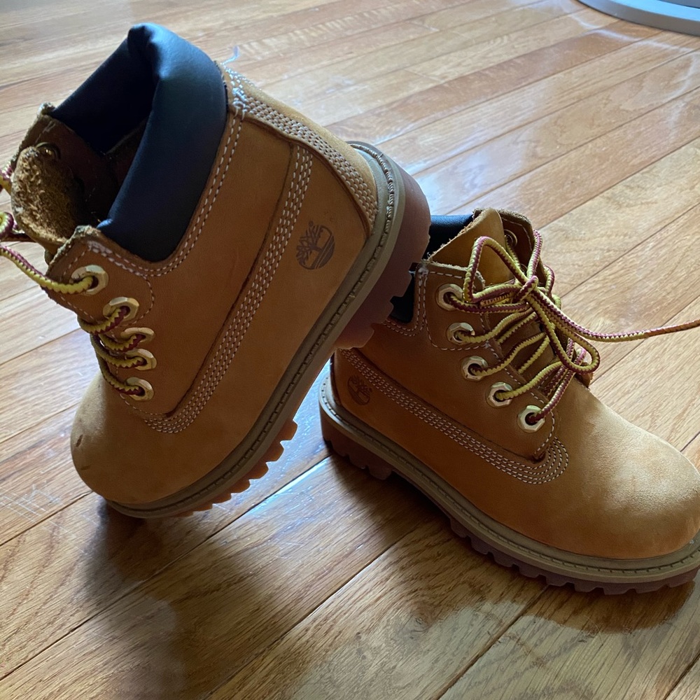 Timberlands toddler boots